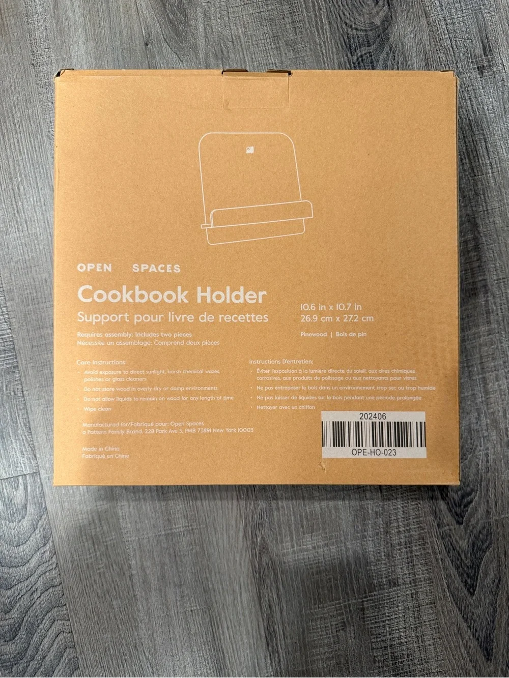 Open Spaces Pinewood Cookbook Holder - BNIB!